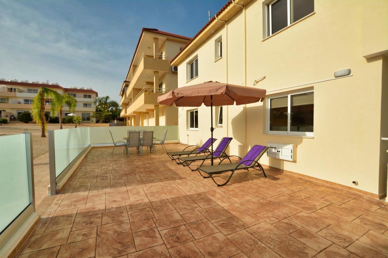 Apartment Nissi Martha